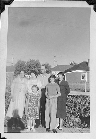 FromLynn12_1Winnipeg1950Mollys