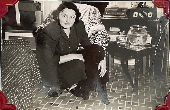 FromLynn8_8Margaret1949