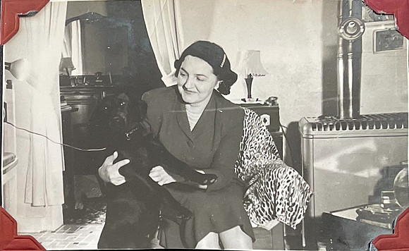 FromLynn8_3Margaret1949