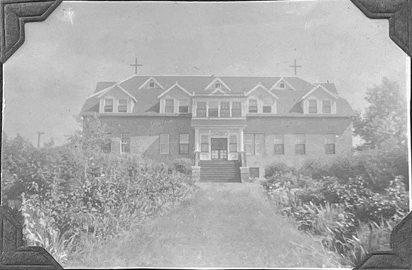 FromLynn7_3convent