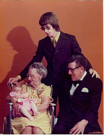 RossFamilylater-110