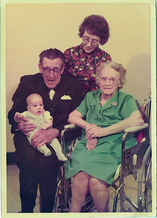 RossFamilylater-115