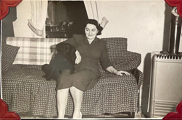 FromLynn8_5Margaret1949