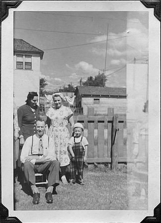 FromLynn12_3Winnipeg1950VincentsMargLeonaGeorgeWViky